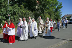 Festgottesdienst zum 1.000 Todestag des Heiligen Heimerads auf dem Hasunger Berg (Foto: Karl-Franz Thiede)